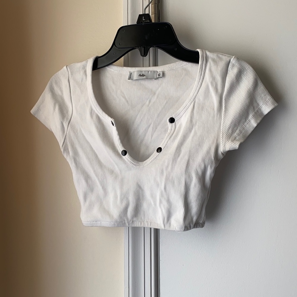 Adika Crop Top
